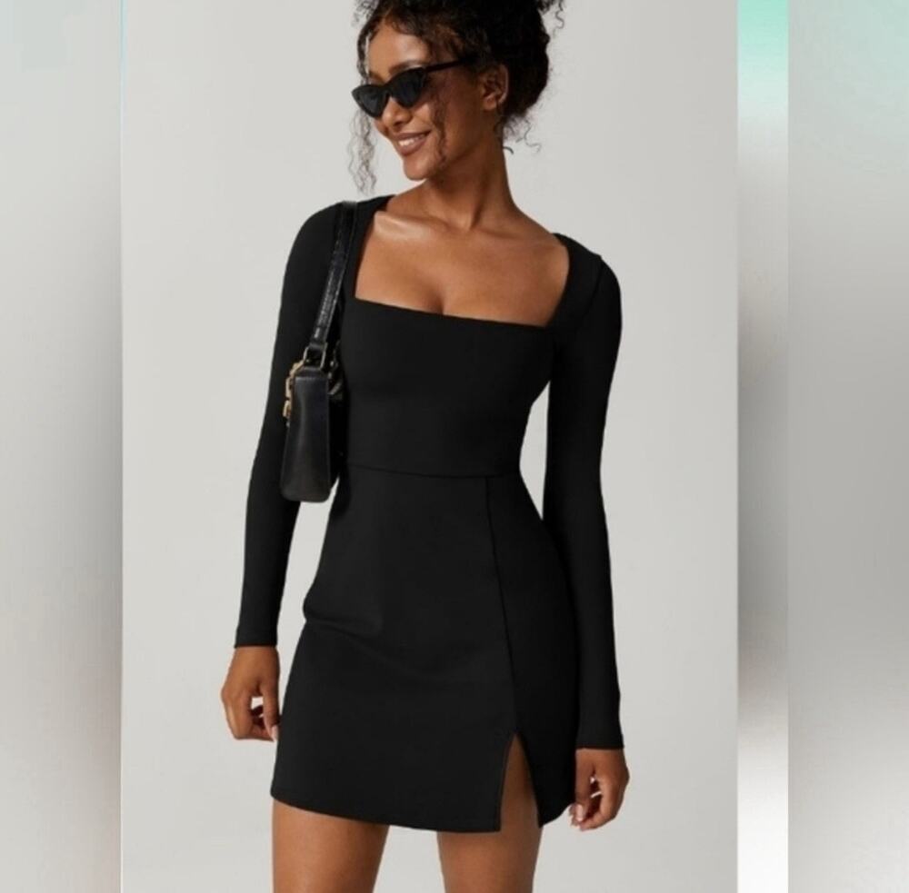 QINSEN Black Square Neck Long Sleeve A-Line Skater Dress Tik Tok Sz S